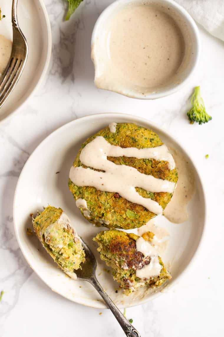 Broccoli Quinoa Burgers {Vegan & GF} Simply Quinoa