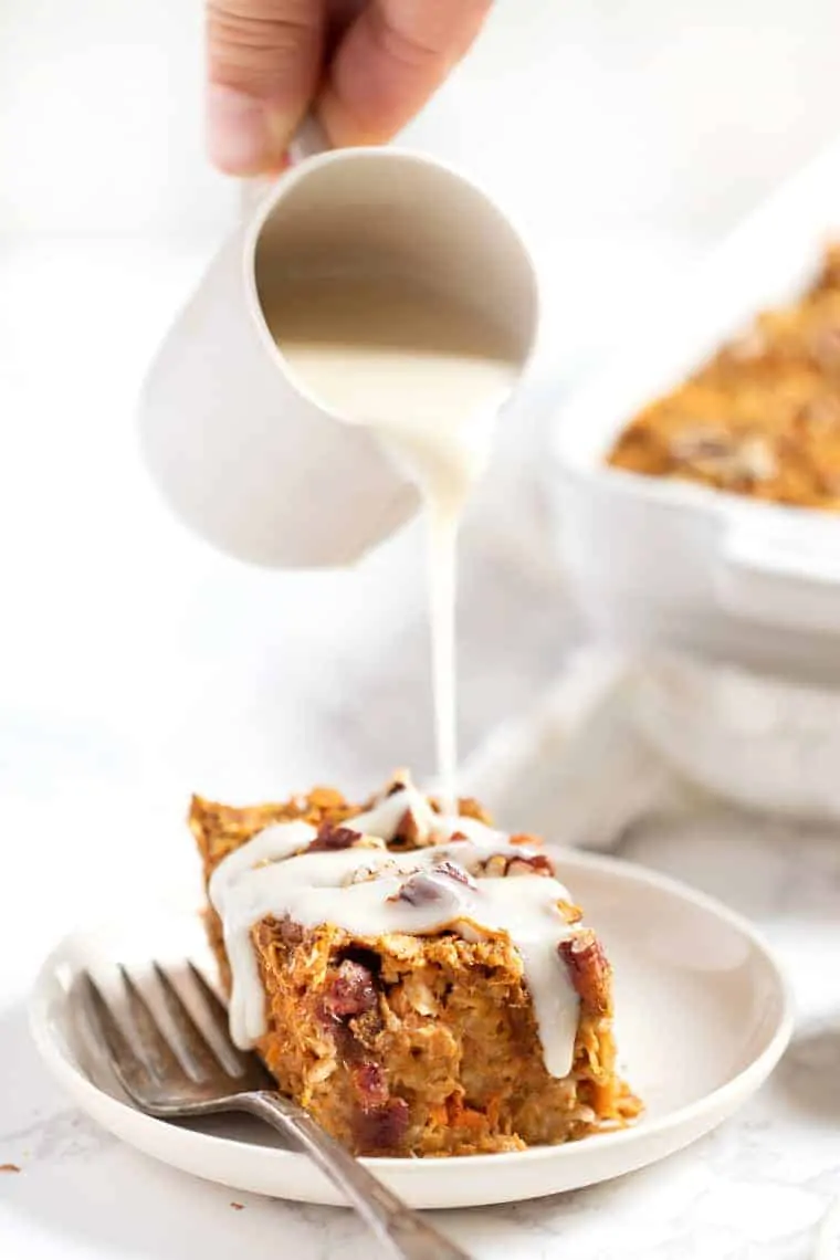 Oats Almonds Cake | bakehoney.com