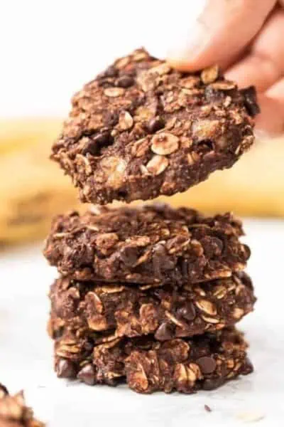 cropped-insanely-healthy-chocolate-oatmeal-cookies-7.jpg