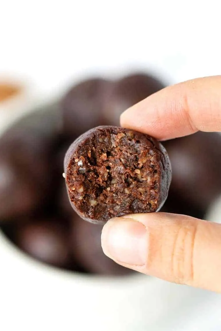 Vegan Chocolate Energy Balls