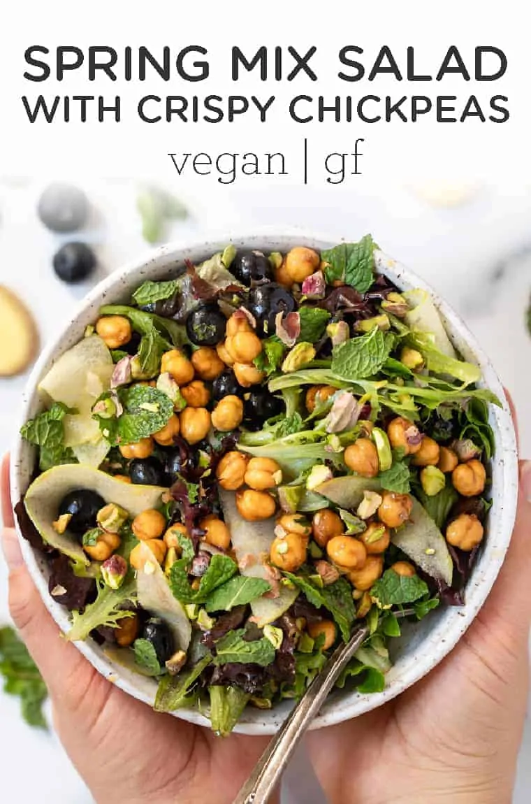 Spring Mix Salad with Crispy Chickpeas