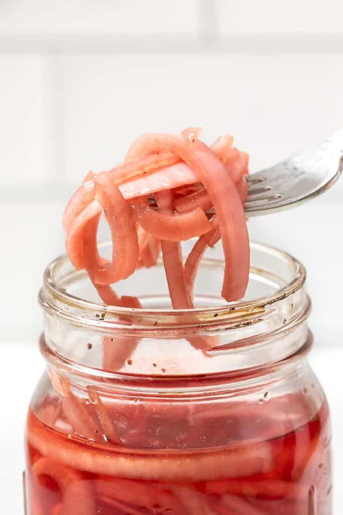 How to Make Pickled Red Onions