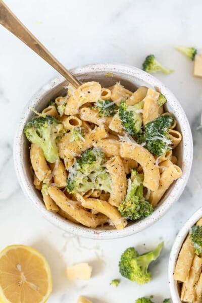 Overhead view of lemon broccoli pasta in a bowl.