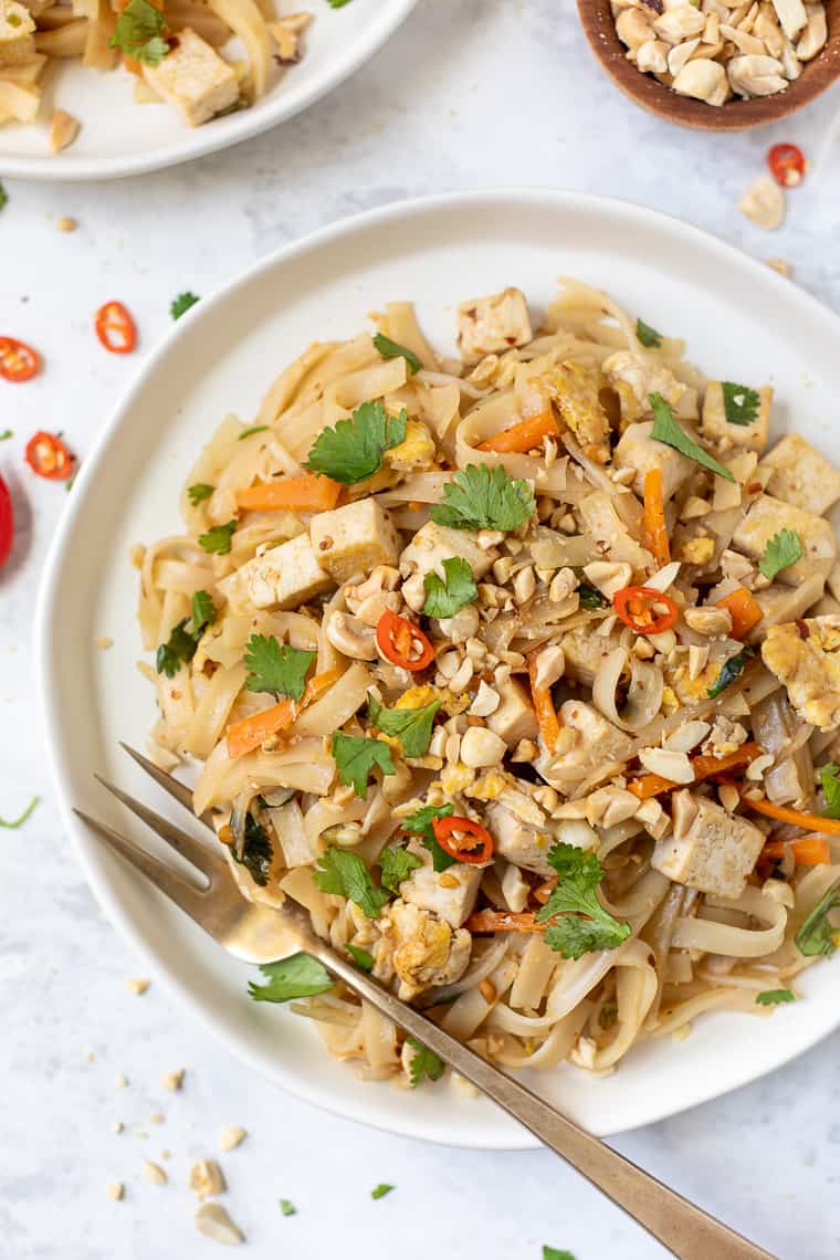 Easy Tofu Pad Thai {30 Minutes!) - Simply Quinoa