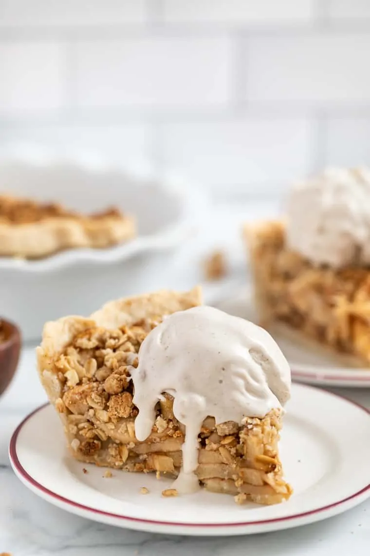 Gluten-Free Vegan Apple Crumb Pie