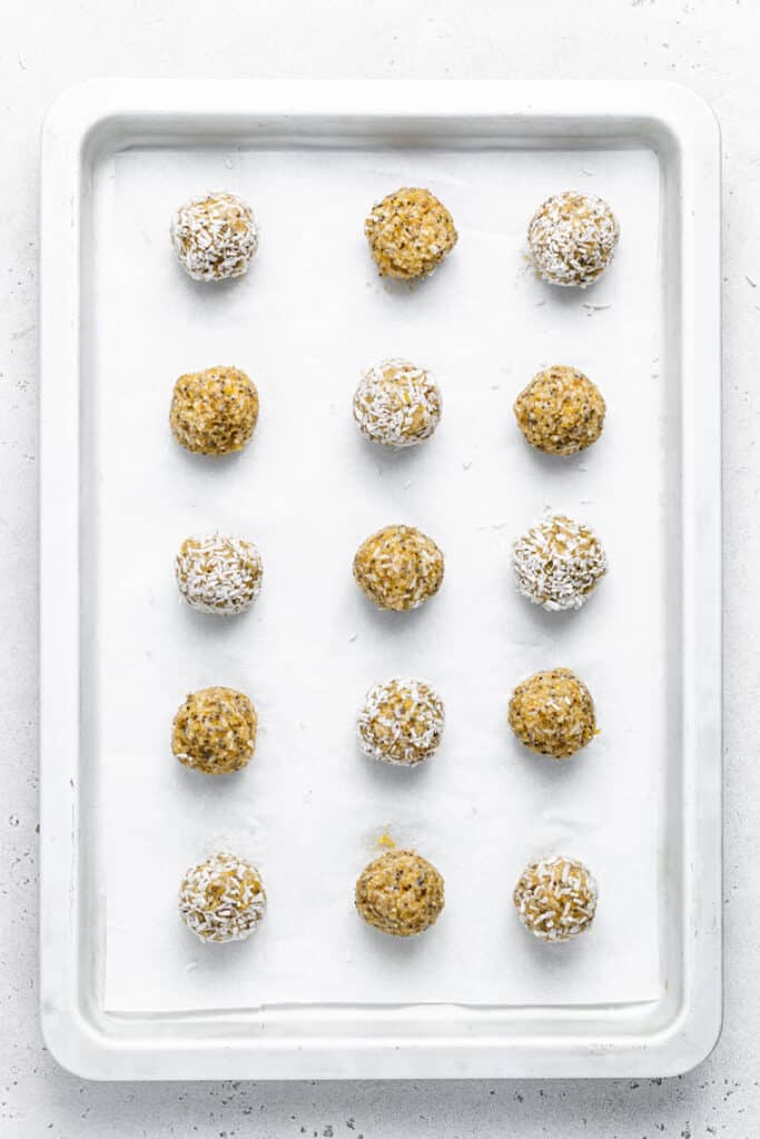 Lemon Poppy Seed Energy Bites (High Protein Snack) Simply Quinoa