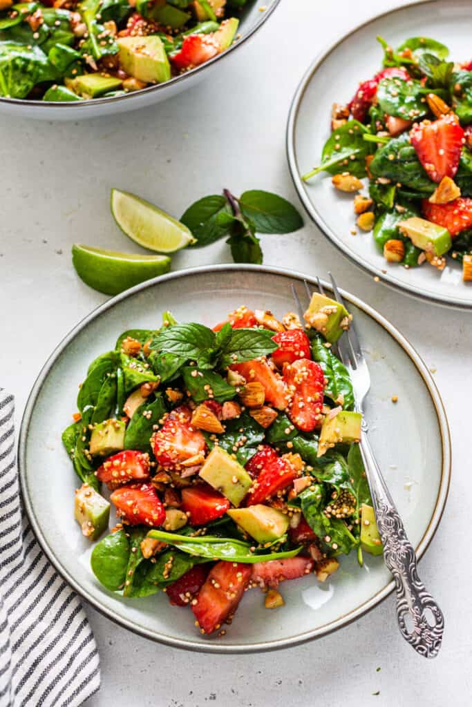 Strawberry Spinach Salad with Toasted Quinoa - Simply Quinoa