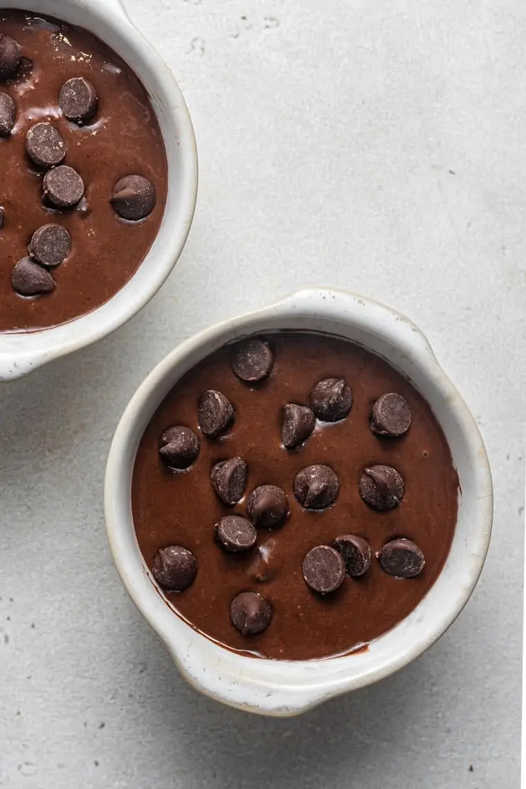 ramekin of oats with chocolate chips