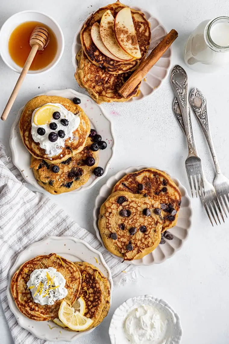 https://www.simplyquinoa.com/wp-content/uploads/2022/05/gluten-free-pancakes-recipe-3.webp