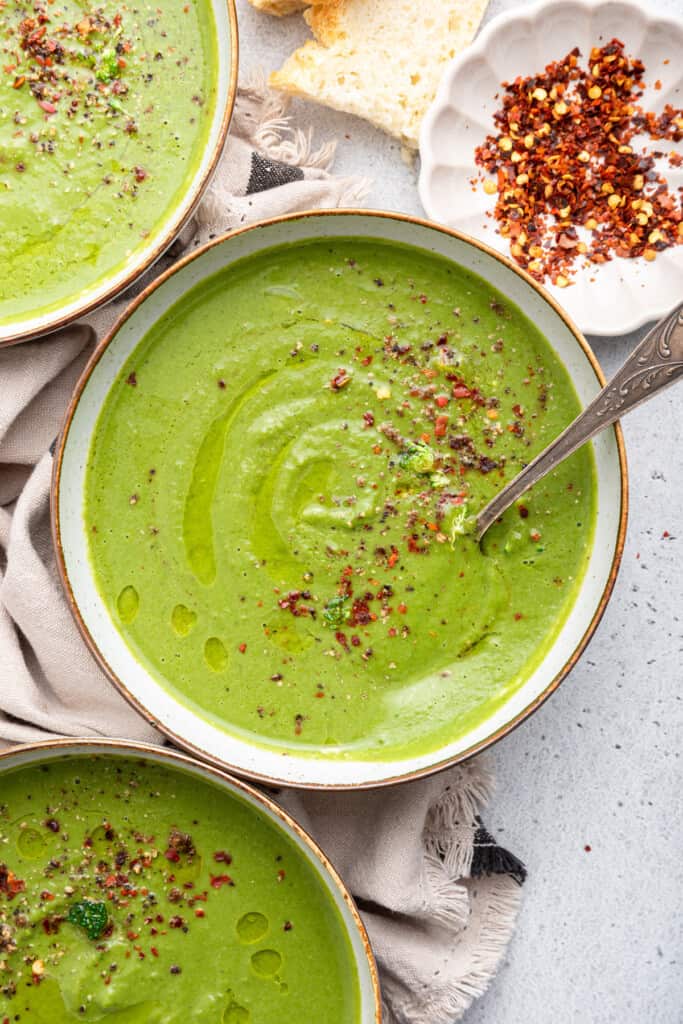 Easy Detox Soup | Simply Quinoa