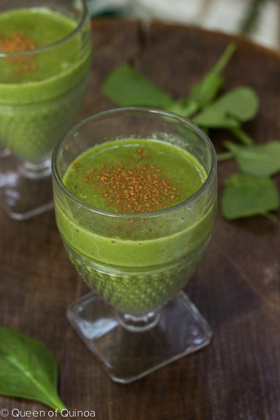Green Apple Smoothie via Queen of Quinoa (@alyssarimmer)
